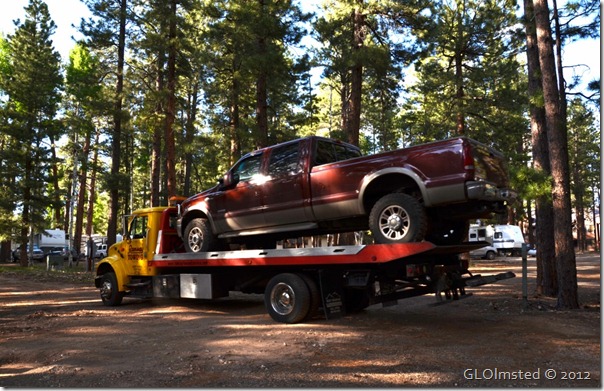 02 Truck being towed away from NR GRCA NP AZ (1024x660)