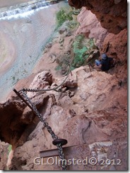 06 Jake using chains along trail down to base of Mooney Falls Havasupai Indian Reservation AZ (800x600)