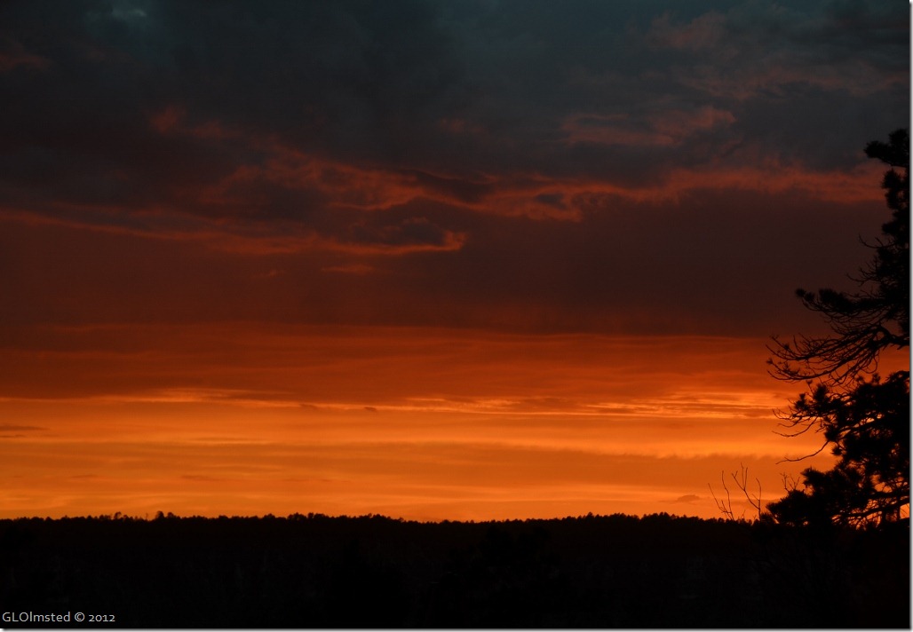 08r Glowing sunset under stormy sky NR GRCA NP AZ (1024x708)