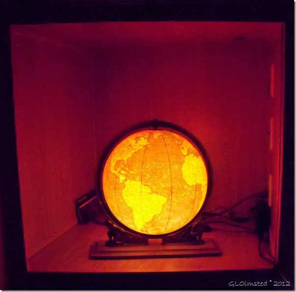 05 Cram Lighted Globe Supported by Twin Atlases (1024x1009)