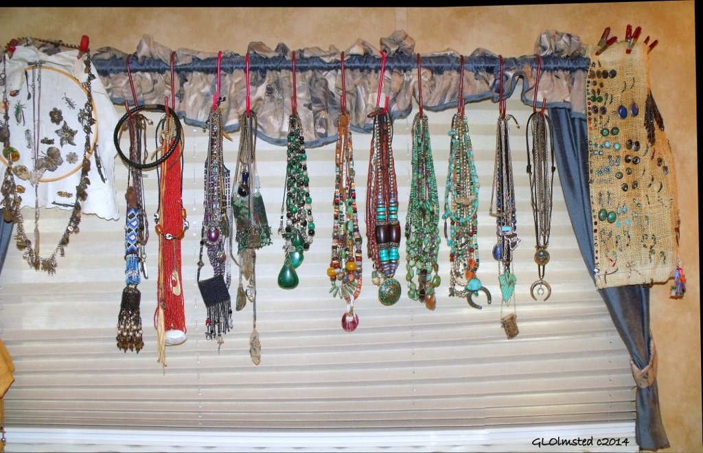 Hanging necklaces & earrings