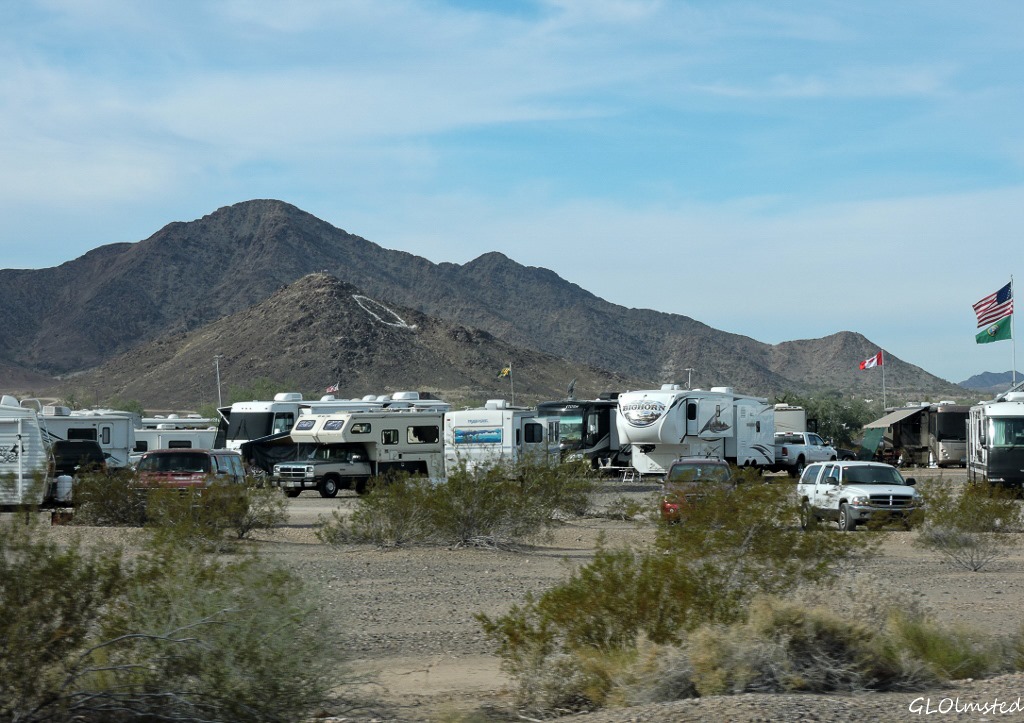 RVs & Q Mt US95 Quartzsite Arizona