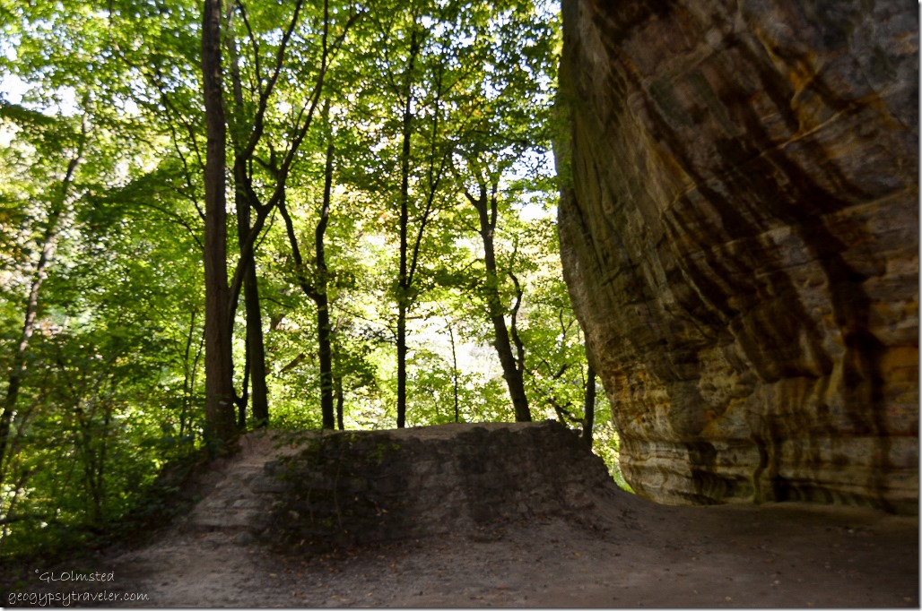 Council overhang from Kaskaskia & Ottawa Canyons trail Starve Rock State Park Illinois