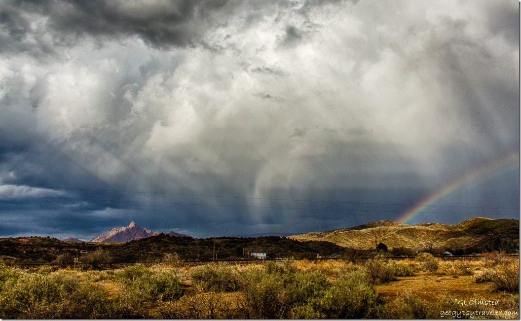 Rainbow & rays Kirkland Arizona