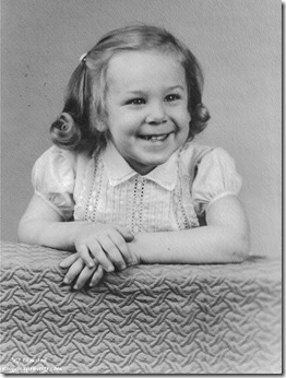 Gaelyn 3 years old Studio photo 1957 Illinois