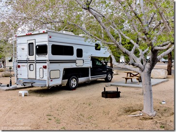 Truckcamper Boulder Creek RV Resort Lone Pine California