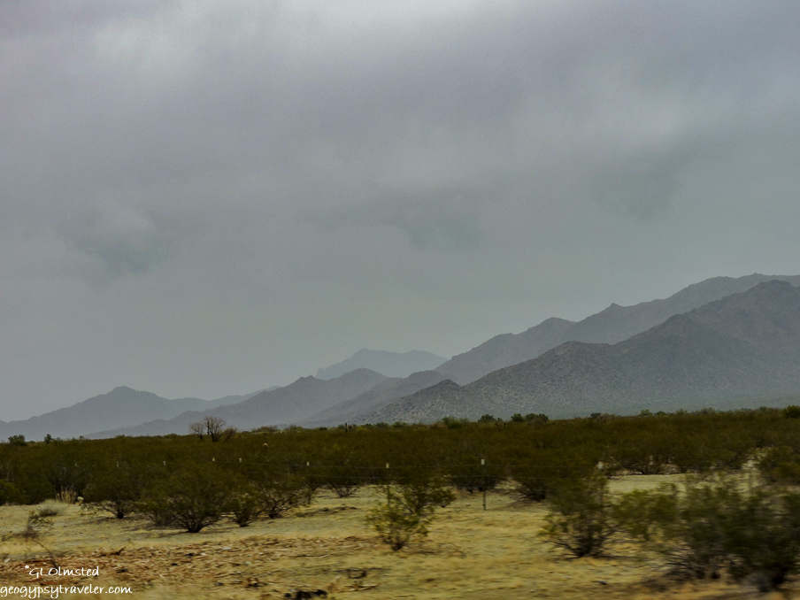 mountains approaching Agila Arizona