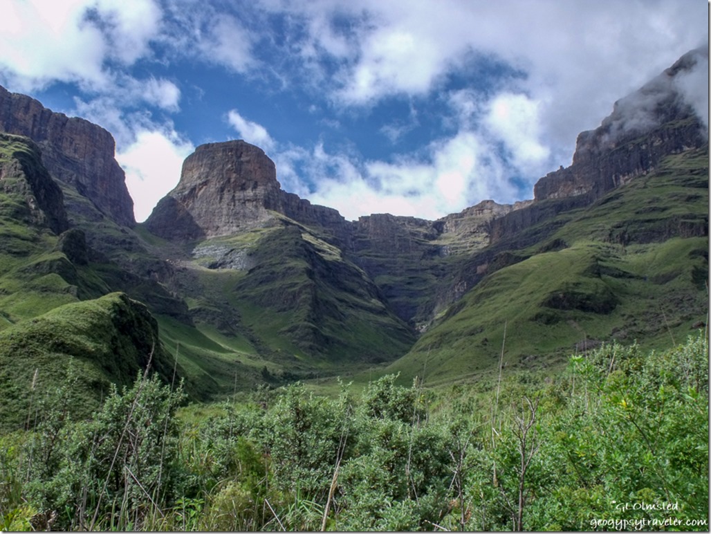 Monks Cowl Drakensburg hike KwaZulu-Natal South Africa