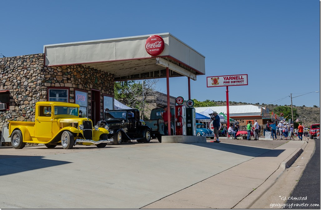 old trucks & Shell station Yarnell Daze Arizona