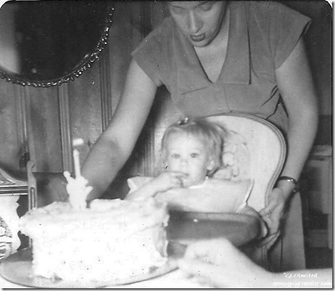 Gaelyn's first birthday March 26 1955 Spring Road Hinsdale Illinois