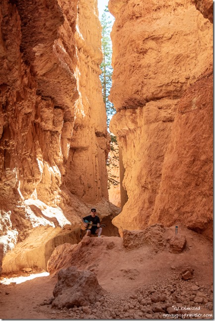 guitar player Wall Street Navajo Loop trail Bryce Canyon National Park Utah