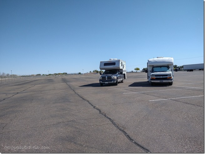 Gaelyn & Gayle RVs Quechan Rez parking lot at AZ-Mexico border