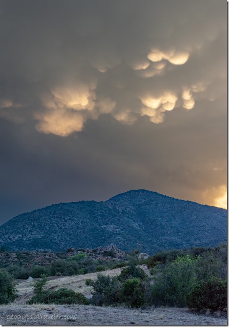 Brushy Mt sunset mammatus clouds Skull Valley AZ
